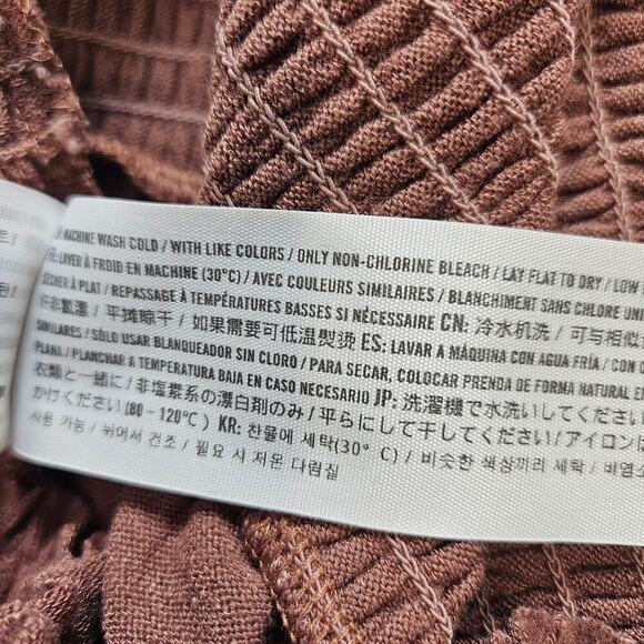 Abercrombie Soft & Cozy Medium Brown Long Sleeve Elastic Waist Top - Picture 9 of 9